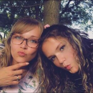 Meet your Posher, Faith